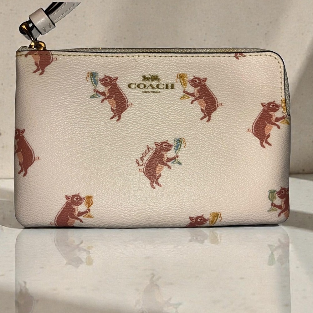 NWT Coach Party Pig Wristlet Chalk Multi F87875 Rare Collectible Wallet Pouch